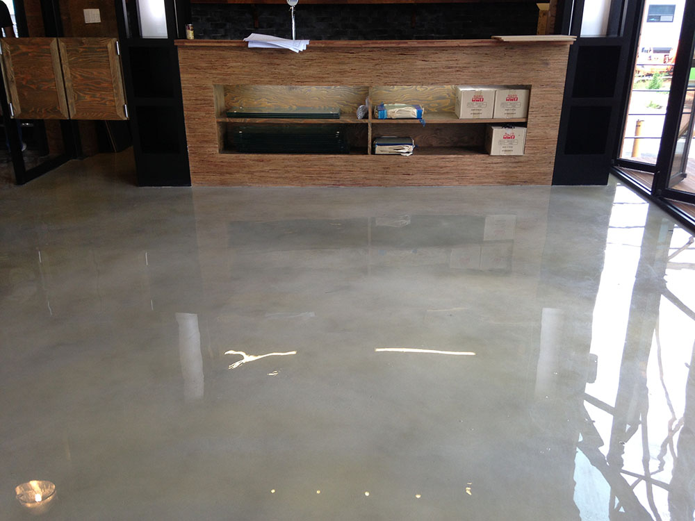 부산에폭시 서면 소품샵 부분콩자갈 시공 후 솔리드에폭시 바닥공사