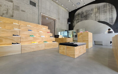 홍대 웍스아웃 패션매장